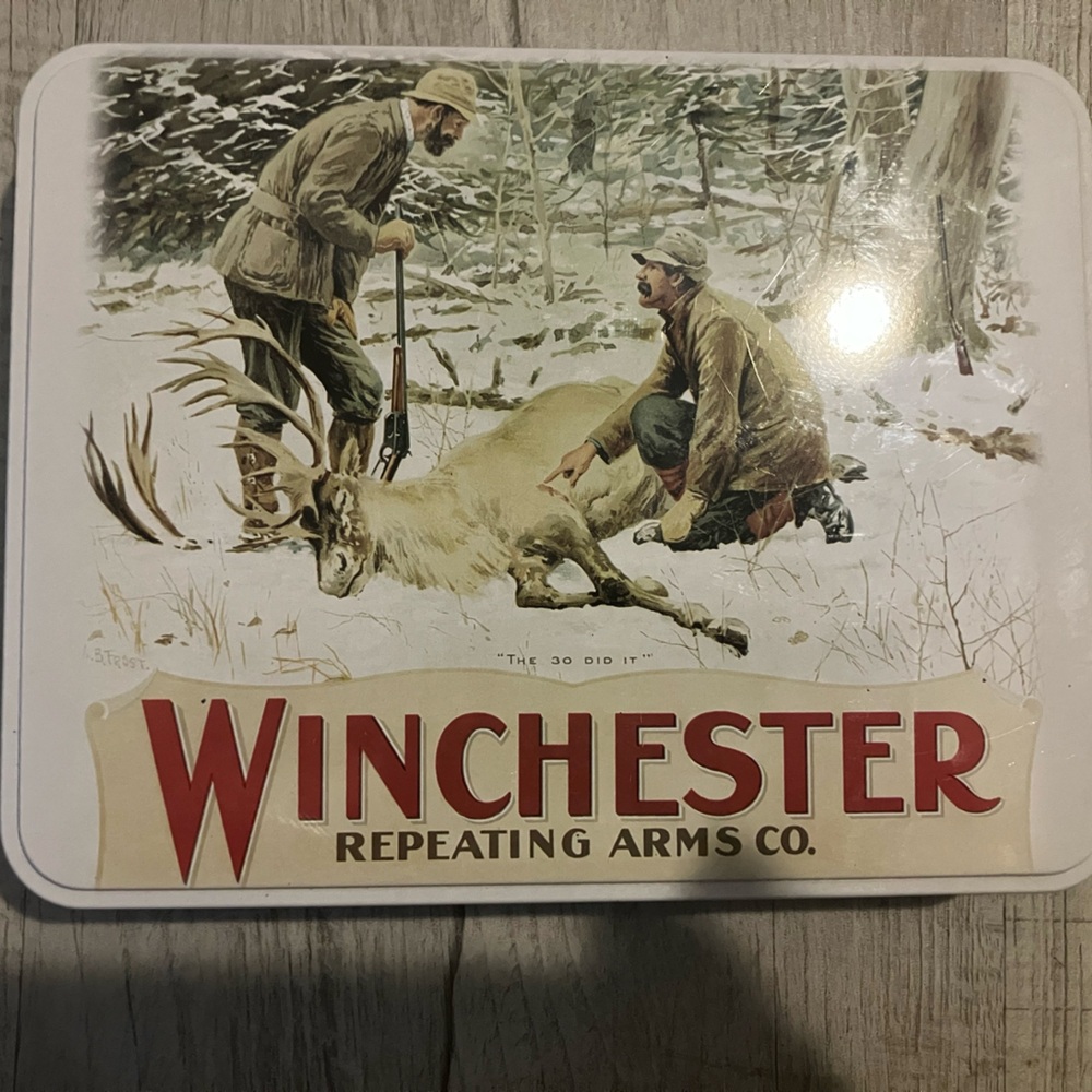 Winchester Repeati Arms Company Tin